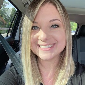 Meet your Posher, Kristin